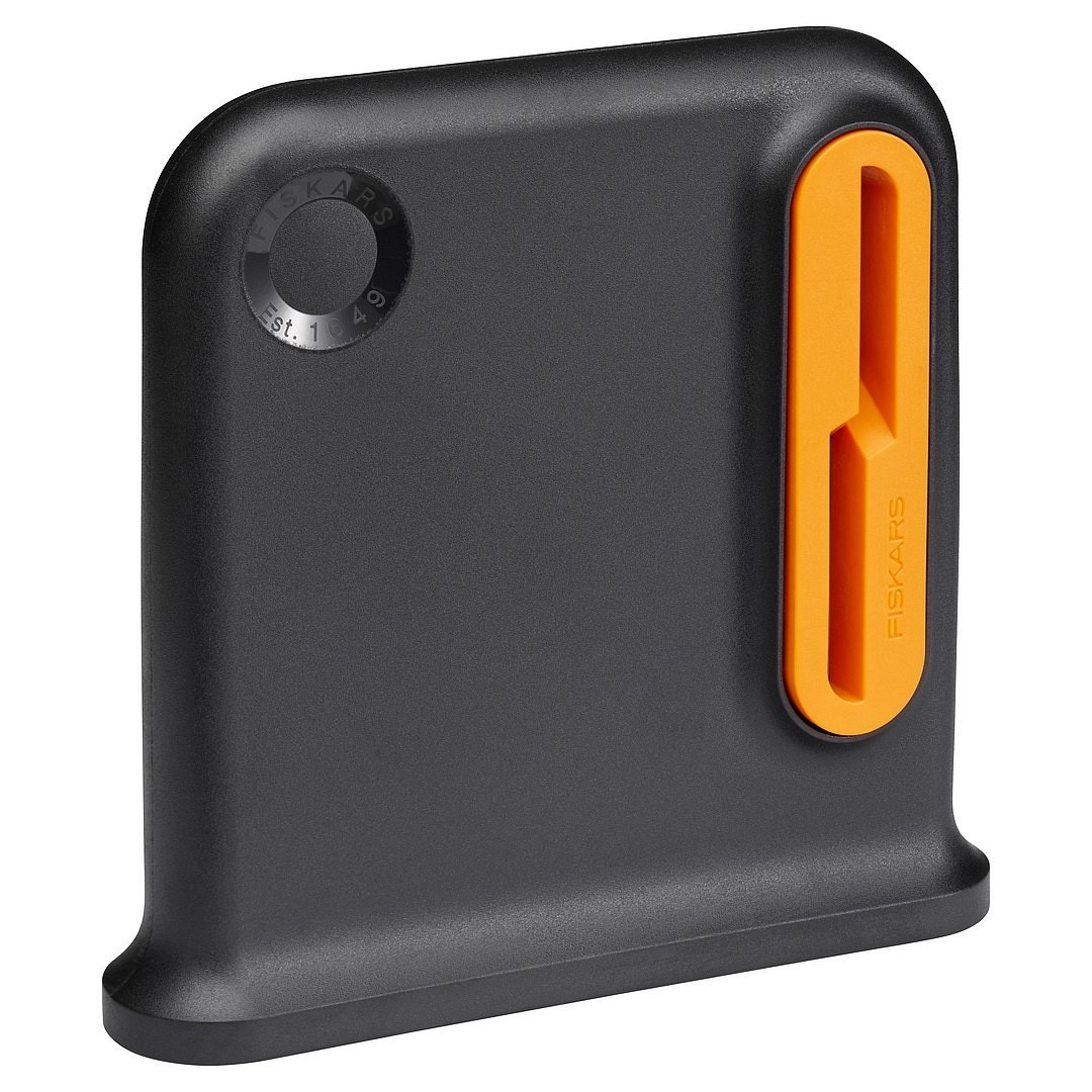fiskars-saksienteroitin-1